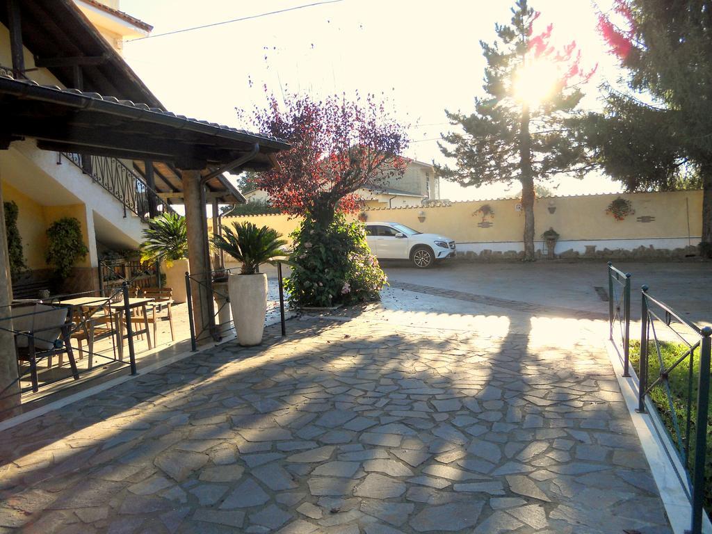 Residenza Cerci Hotel Valmontone Ngoại thất bức ảnh